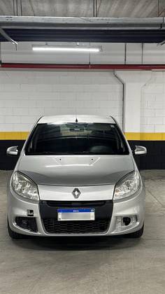 RENAULT SANDERO 1.6 PRIVILÉGE 16V FLEX 4P AUTOMÁTICO RENAULT SANDERO 1.6 PRIVILÉGE 16V FLEX 4P AUTOMÁTICO
